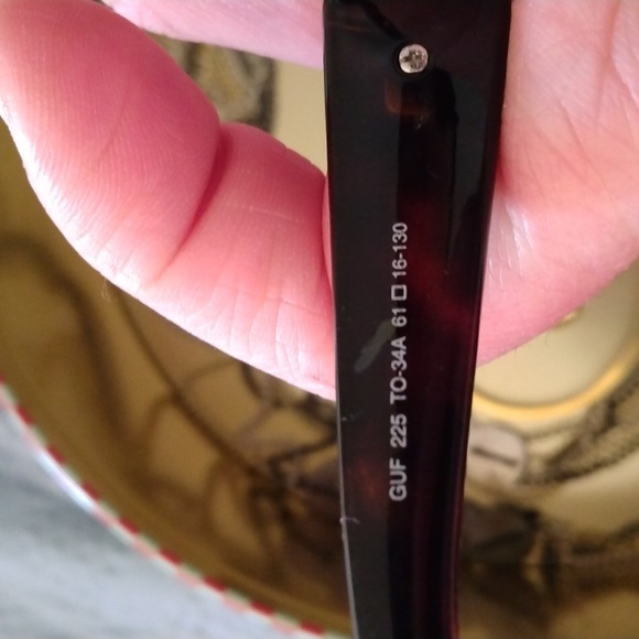 Guess women's sunglasses with Guess necklace 2 set earrings +bracelet - Picture 10 of 17